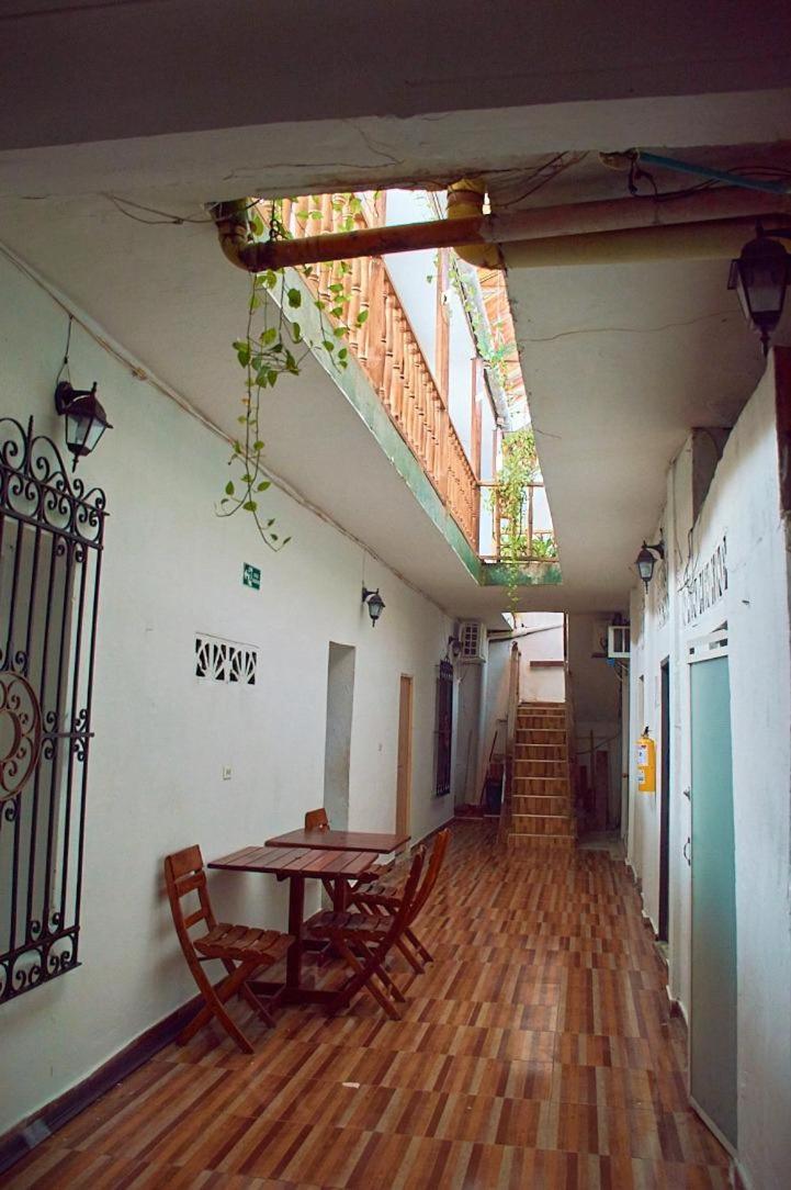 Hostal La Muralla Getsemani Cartagena Exterior photo