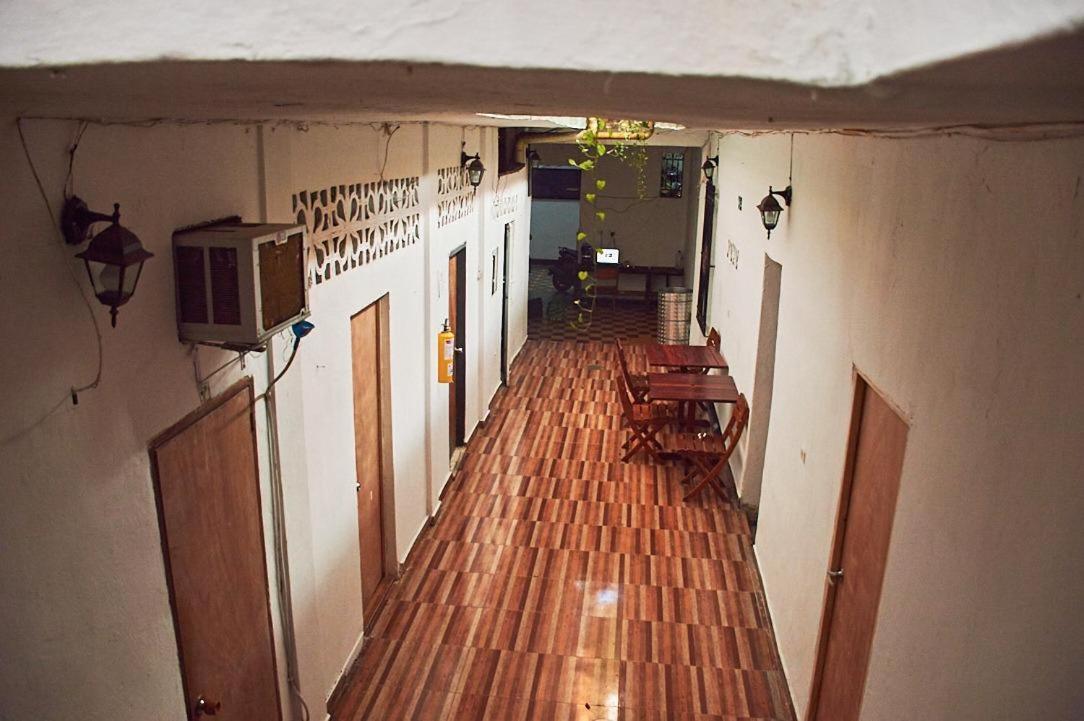 Hostal La Muralla Getsemani Cartagena Exterior photo