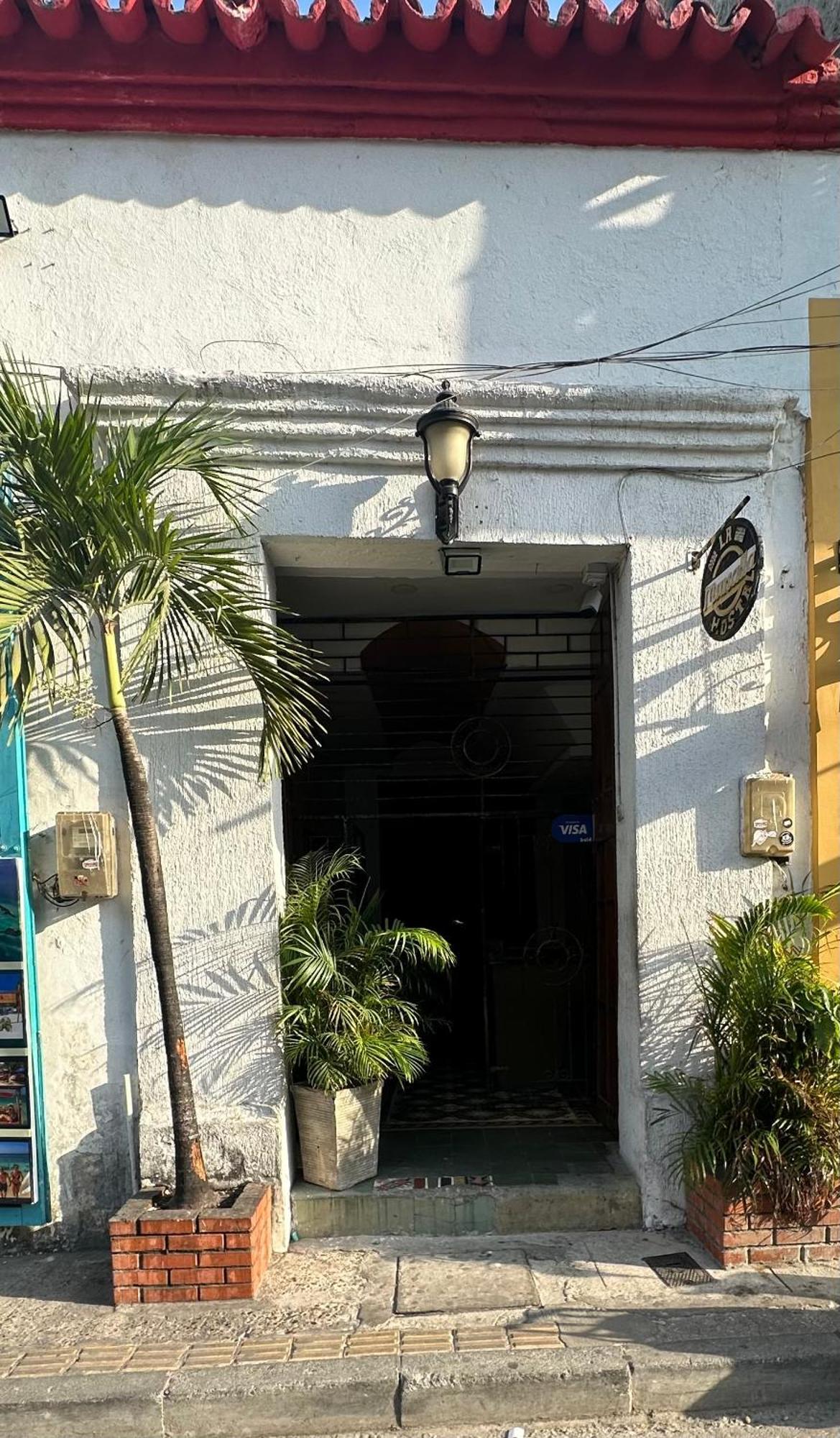 Hostal La Muralla Getsemani Cartagena Exterior photo